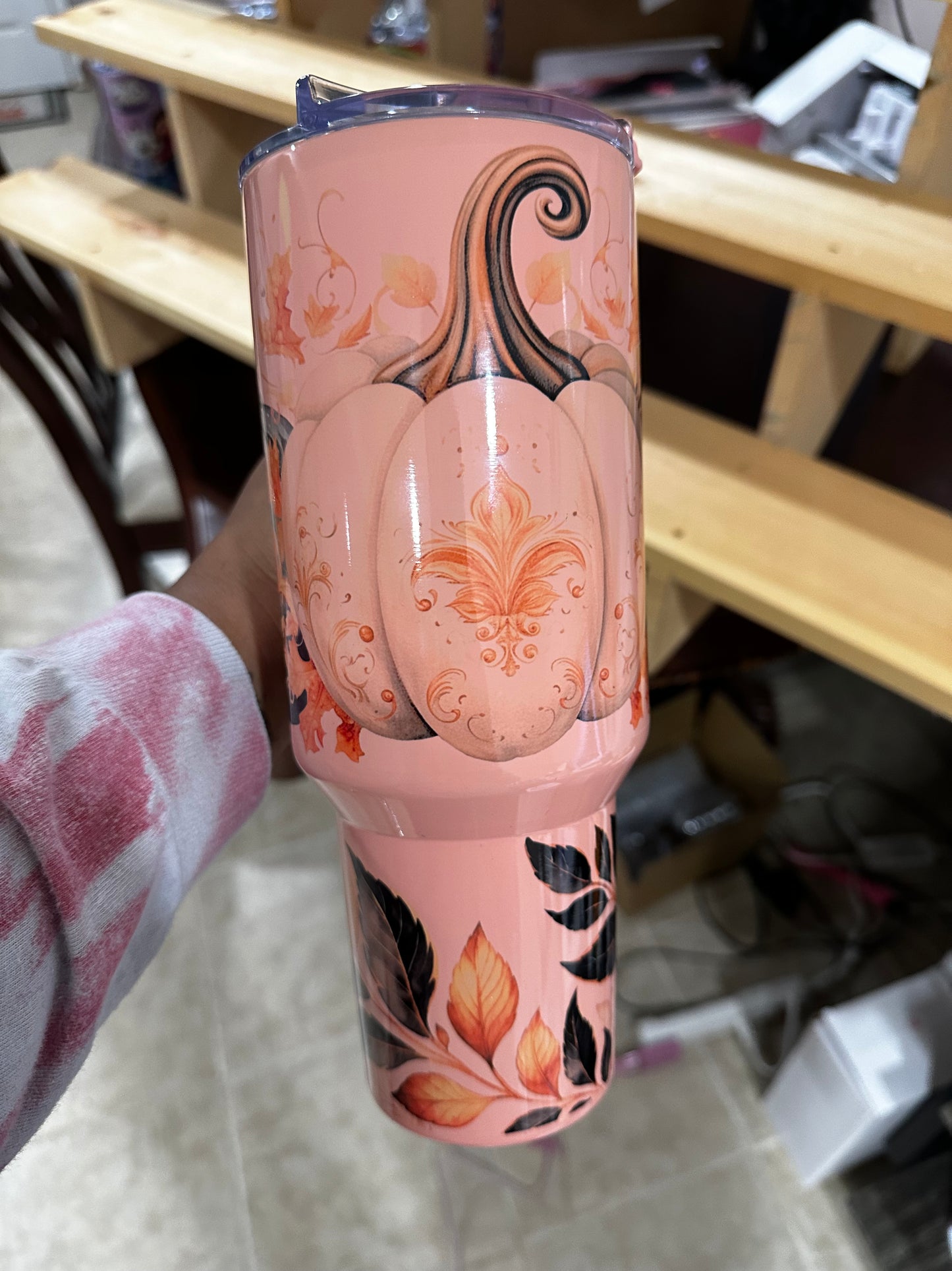 Flamingo Pumpkins, Gold and Black Fall Leaves 40 oz Tumbler