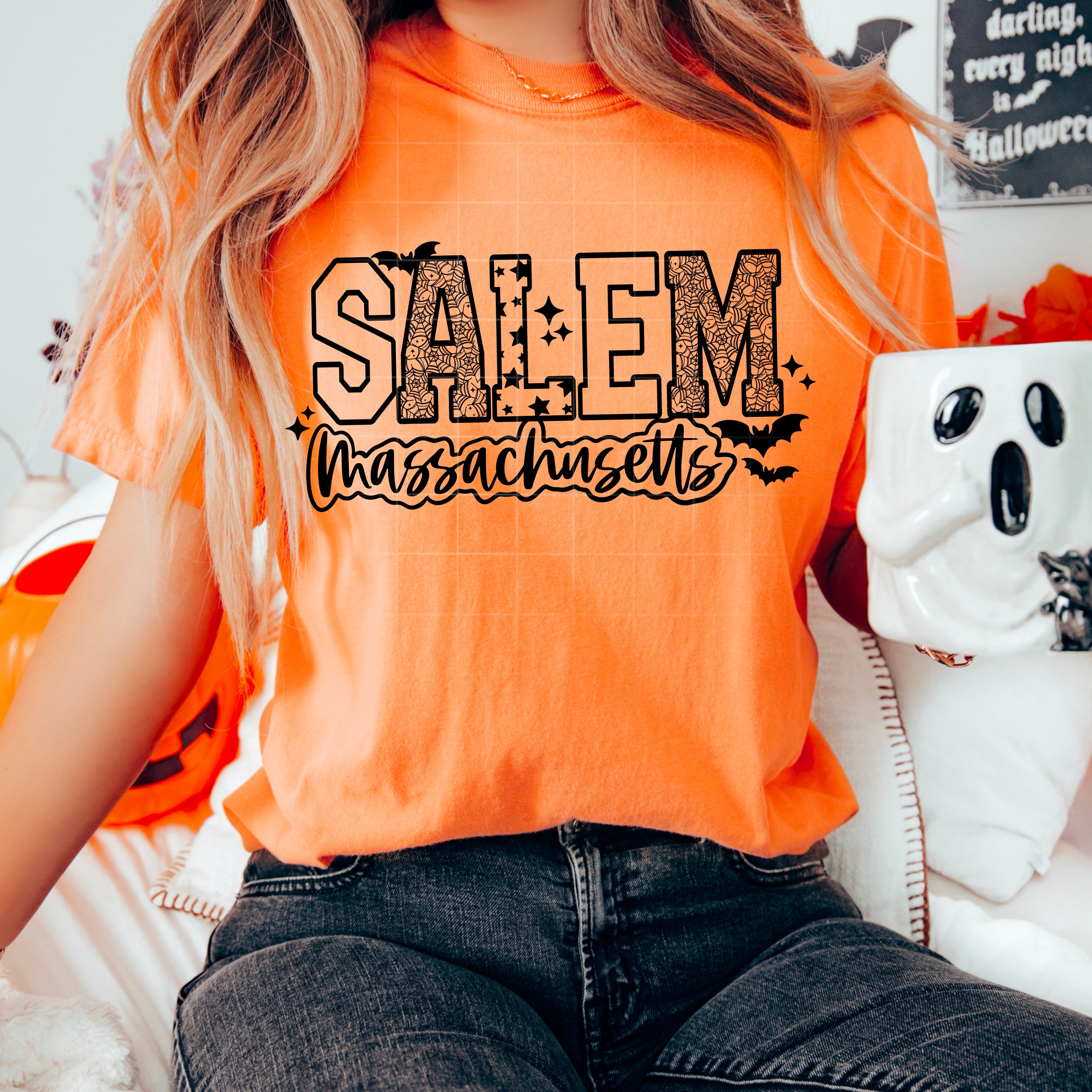 Salem, Massachusetts Hoodie (Black)