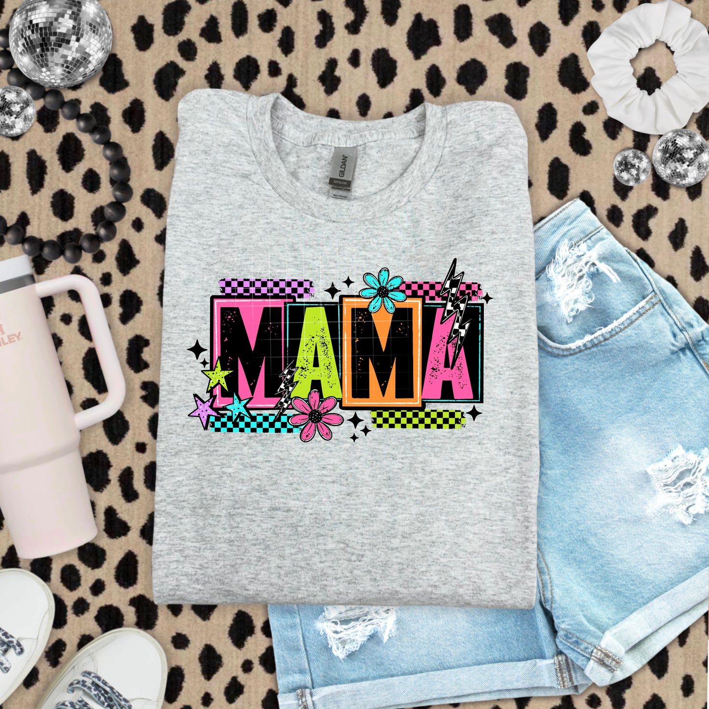 Rainbow MAMA Short Sleeve T-Shirt (Black)